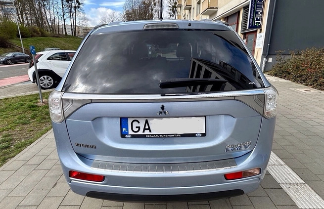 Mitsubishi Outlander cena 60000 przebieg: 209000, rok produkcji 2014 z Gdynia małe 37